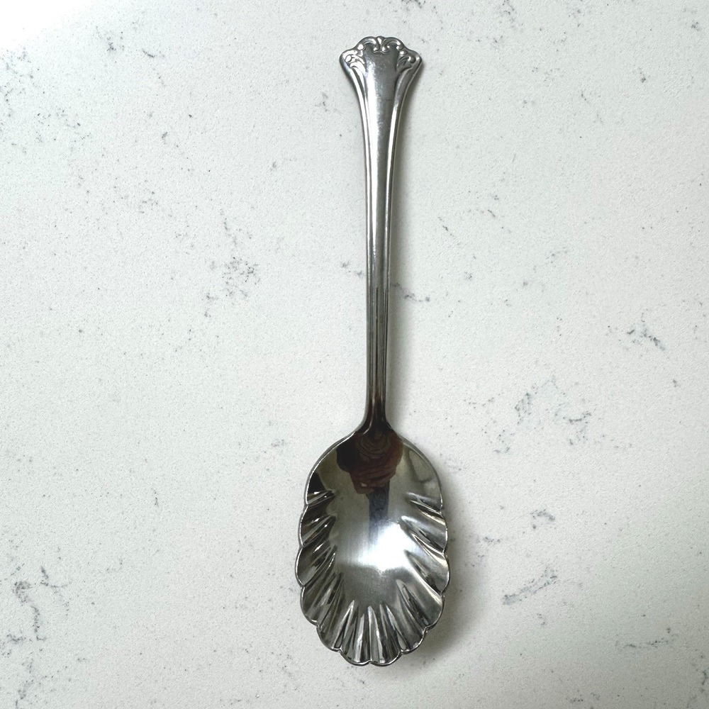 Reed & Barton LYNDON Stainless Glossy Silverware Sugar Shell Spoon